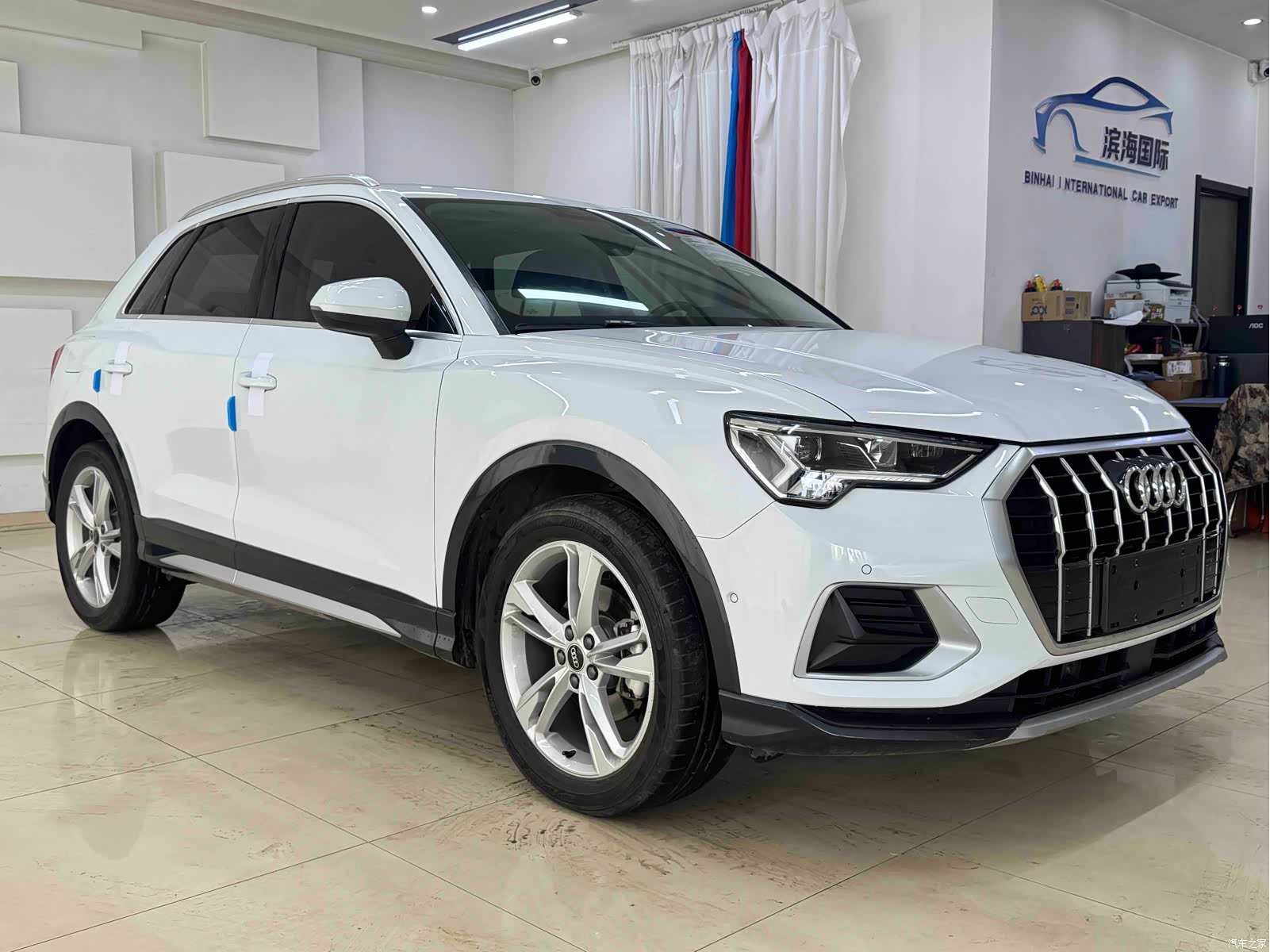 Audi Q3, 2021 3