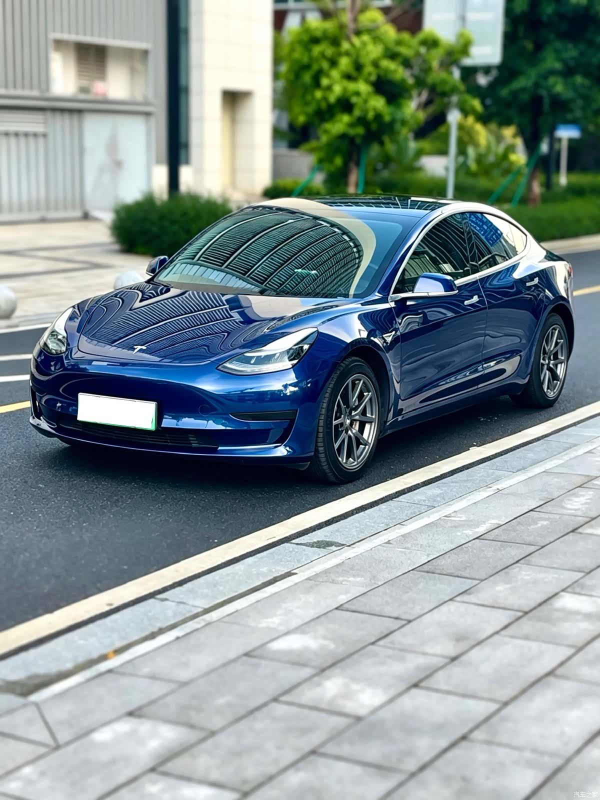Tesla Model 3, 2021 1
