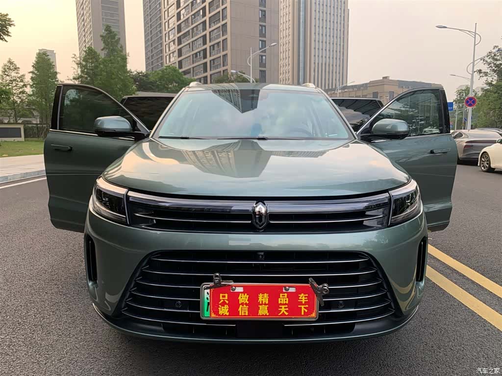 AITO M7, 2023 2