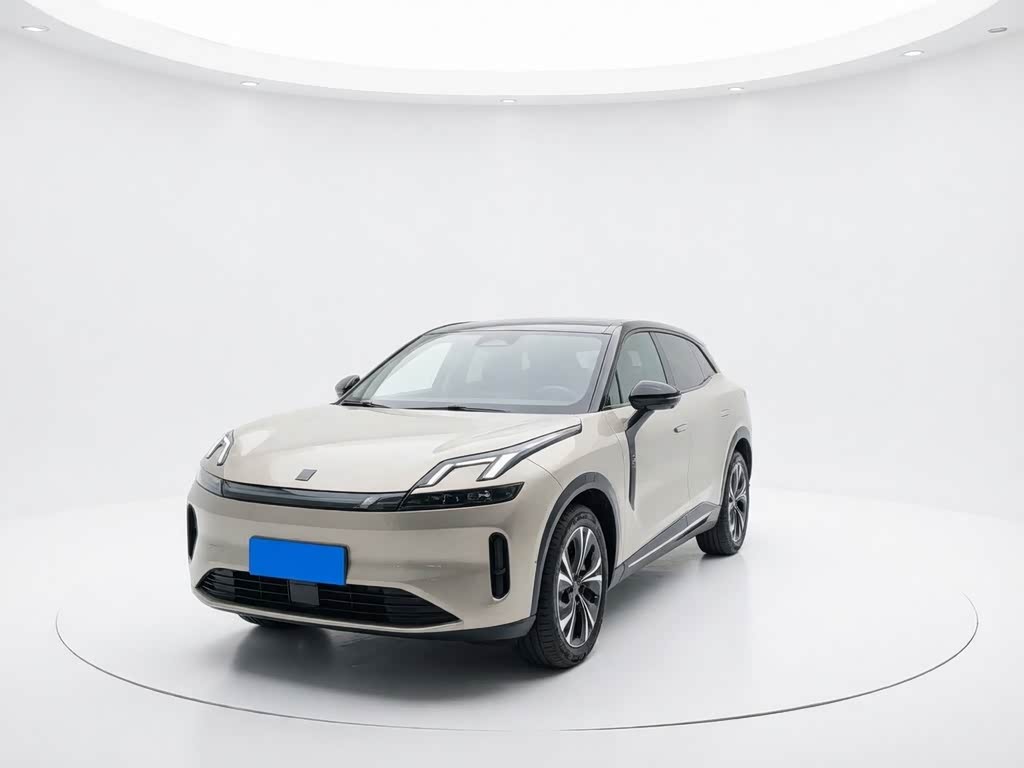 Lynk & Co 08 EM-P