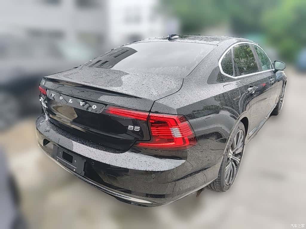 Volvo S90, 2025 12
