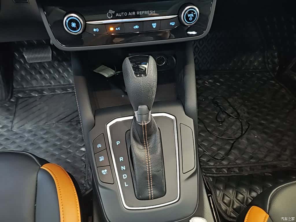 Ford Focus, 2022 14