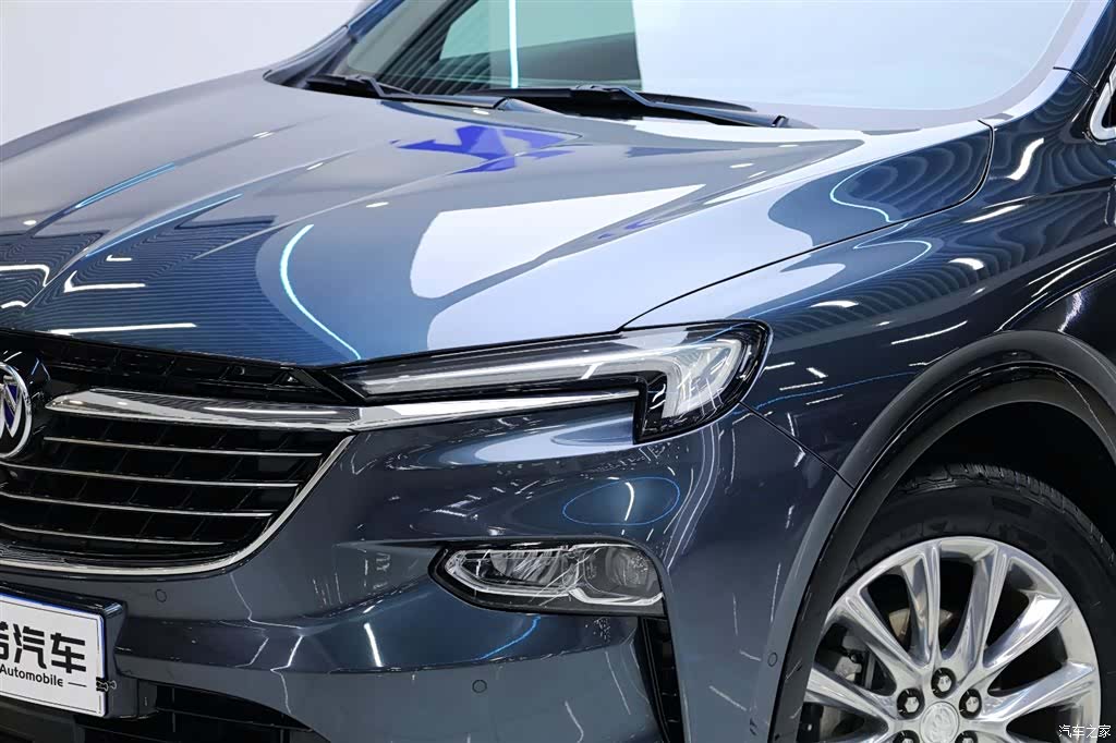 Buick Enclave, 2022 10