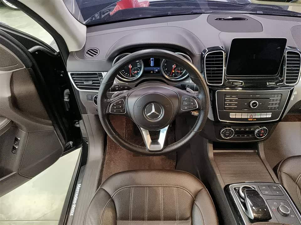 Mercedes-Benz GLS