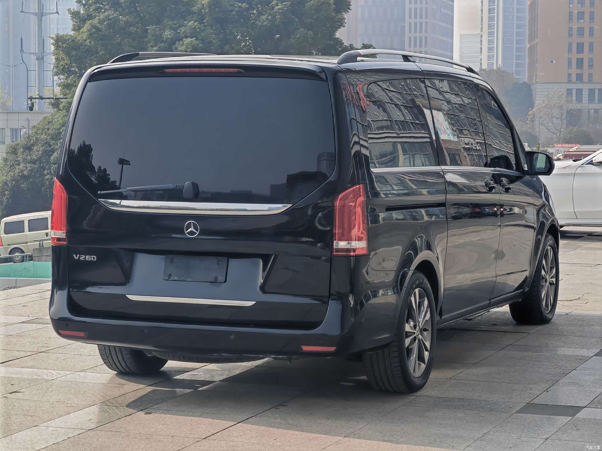 Mercedes-Benz V-Class, 2019 4