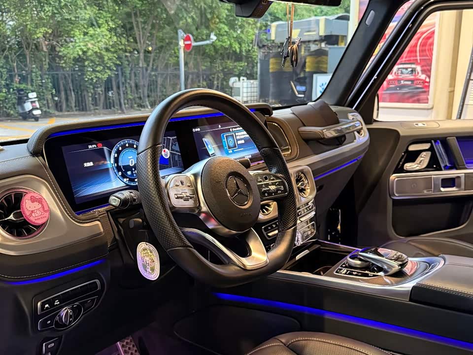 Mercedes-Benz G-class