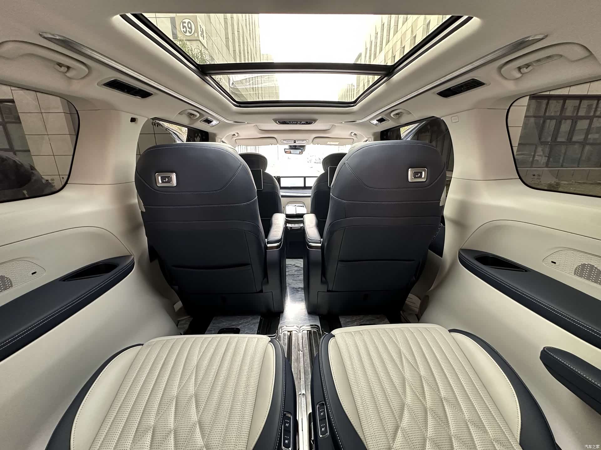 Maxus G90, 2022 20