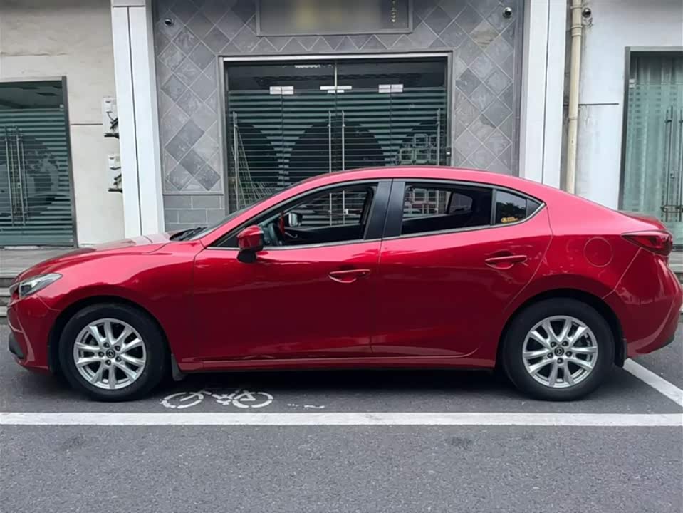Mazda 3 Angkesaila