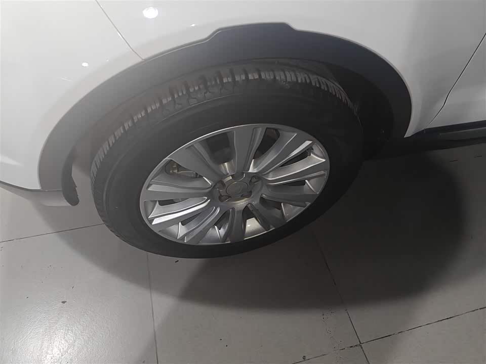 Land Rover Range Rover Aurora