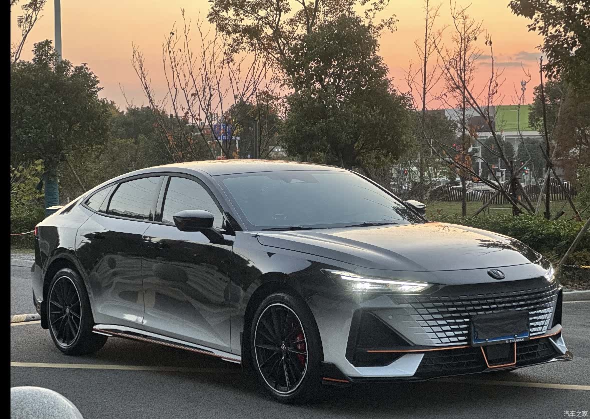 Changan UNI-V, 2023 3