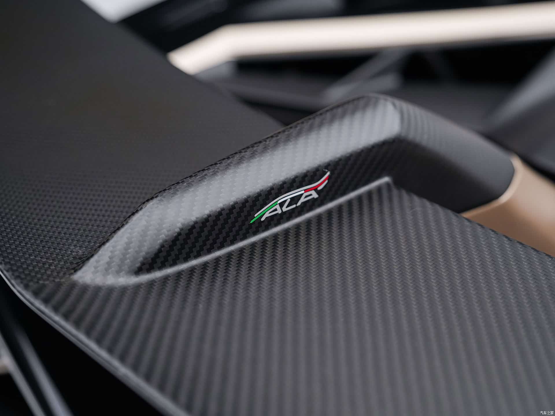 Lamborghini Aventador, 2012 14