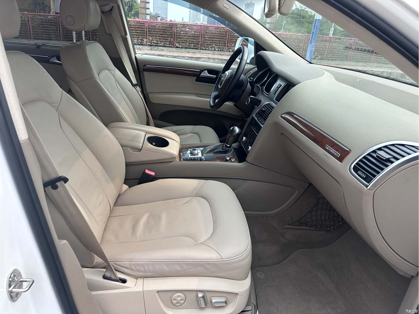 Audi Q7, 2012 10