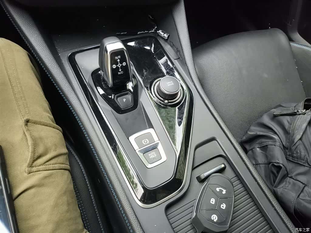 Lynk & Co 01, 2019 14