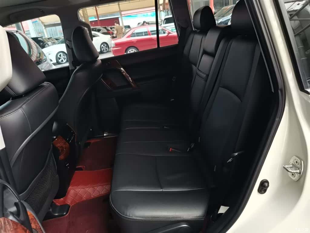 Toyota Prado, 2016 17