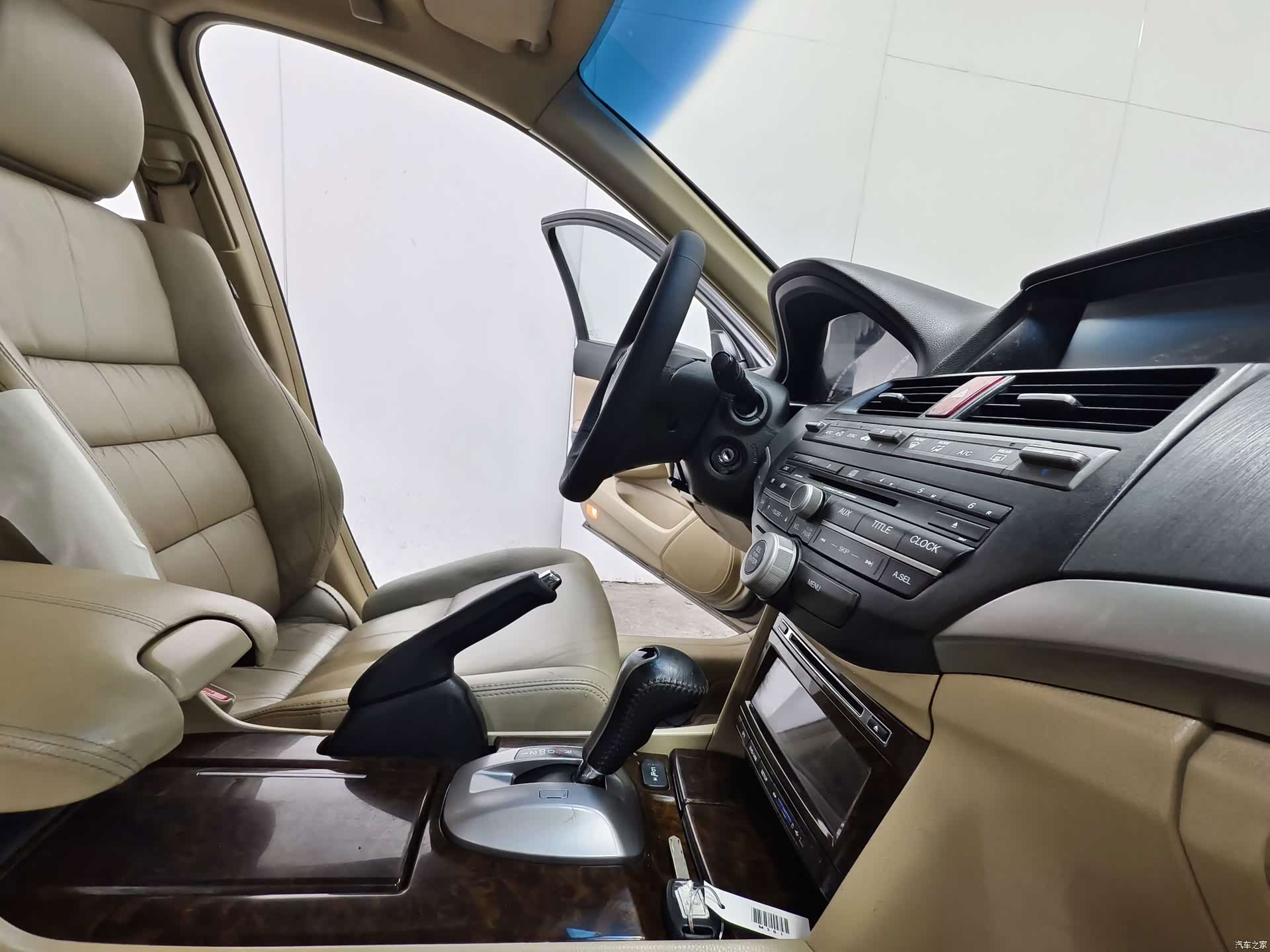 Honda Accord, 2010 15