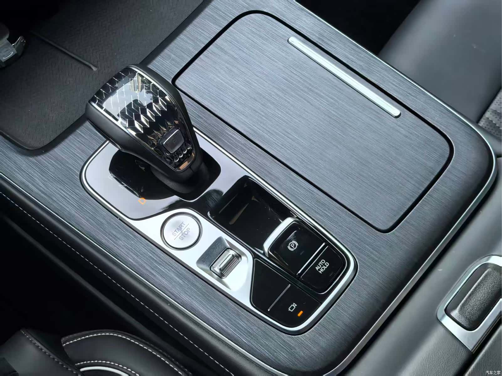 Trumpchi GS8, 2024 24