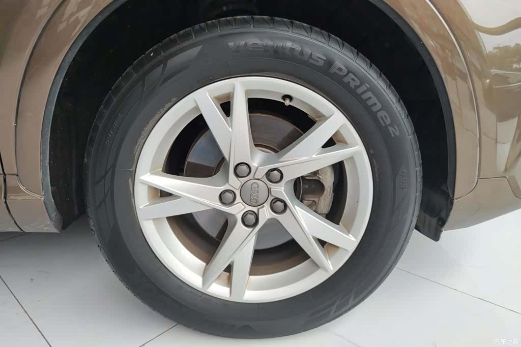 Audi Q3, 2016 6