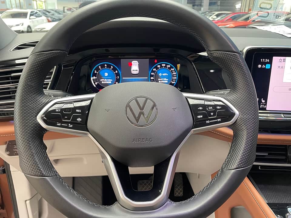 Volkswagen Tourang