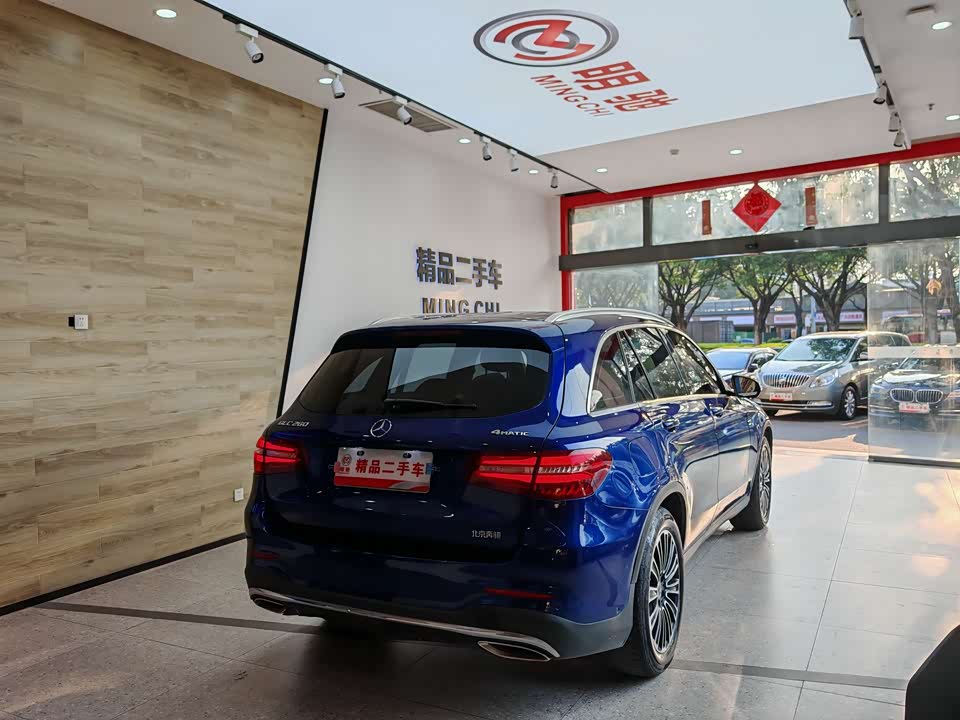 Mercedes-Benz GLC Mercedes-Benz GLC
