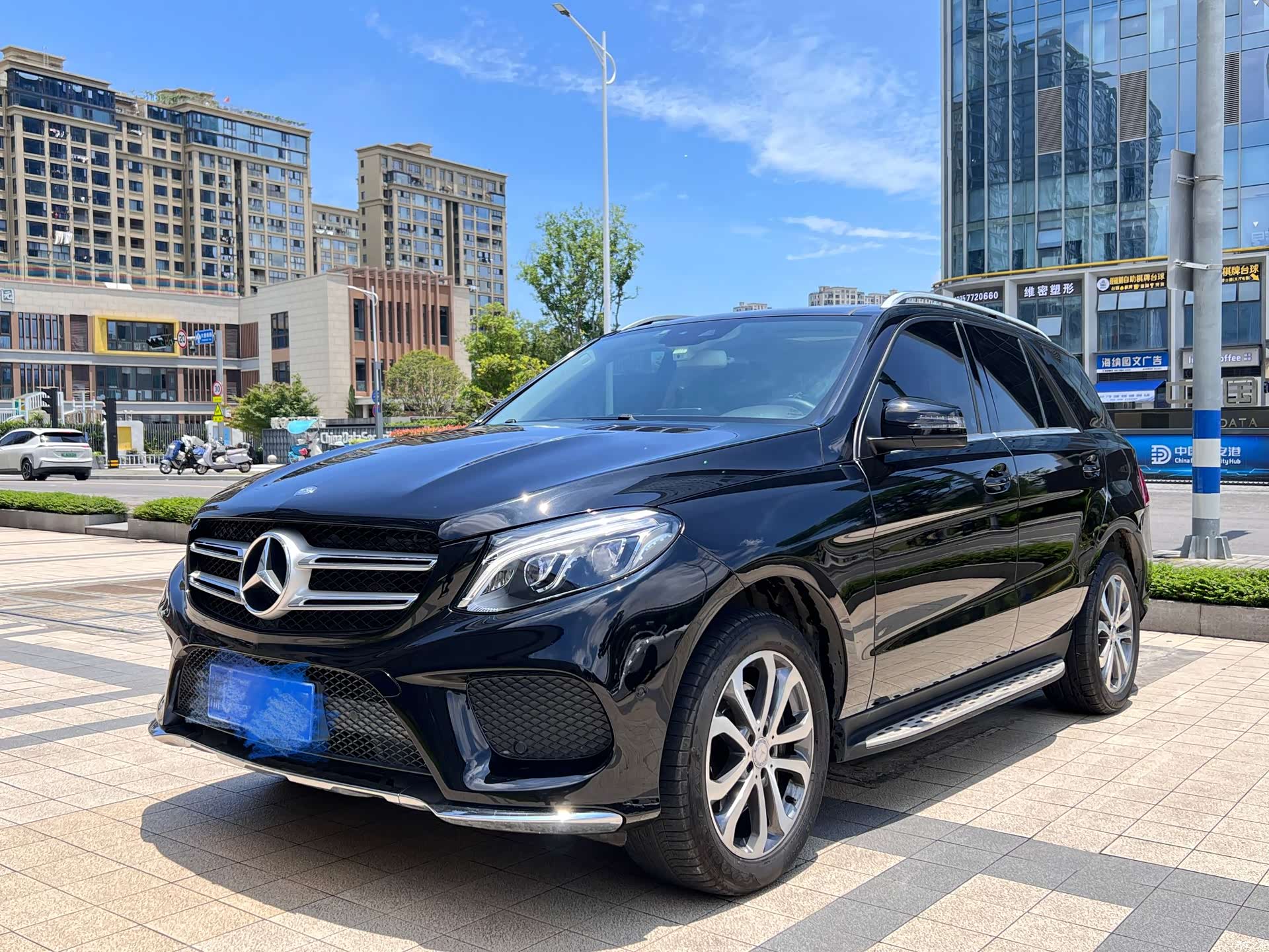 Mercedes-Benz GLE, 2017 3