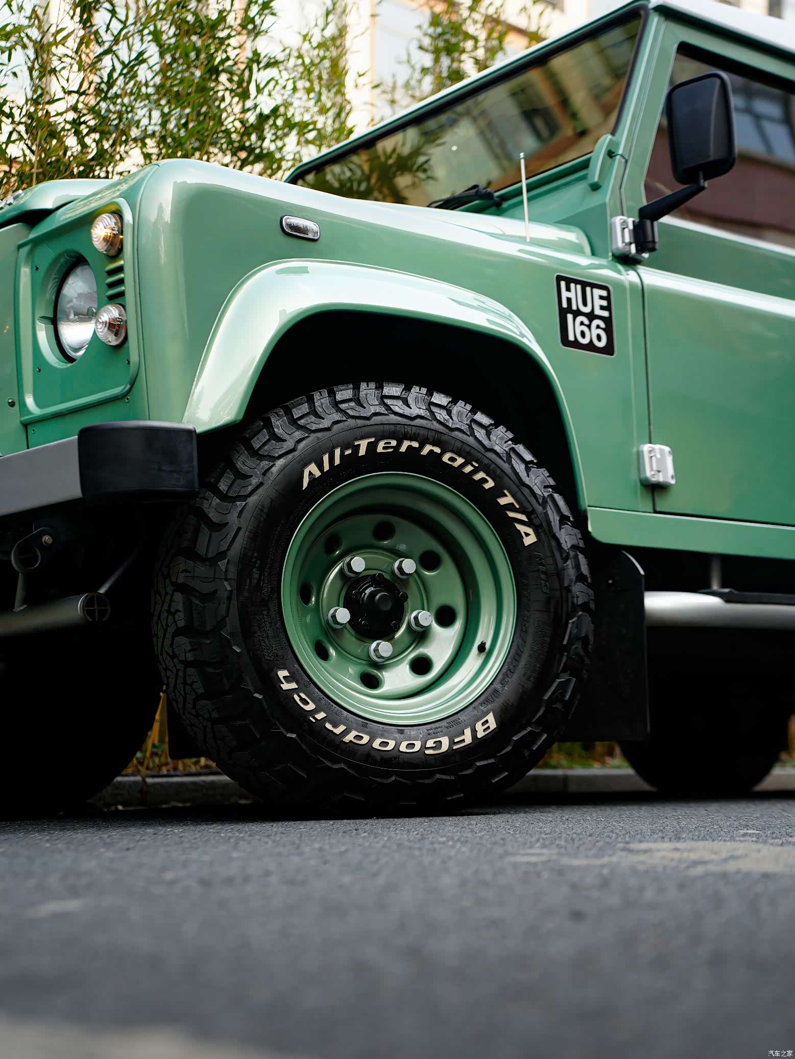 Land Rover Defender, 2013 все фото