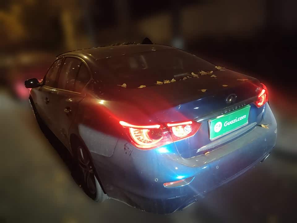Infiniti Q50L