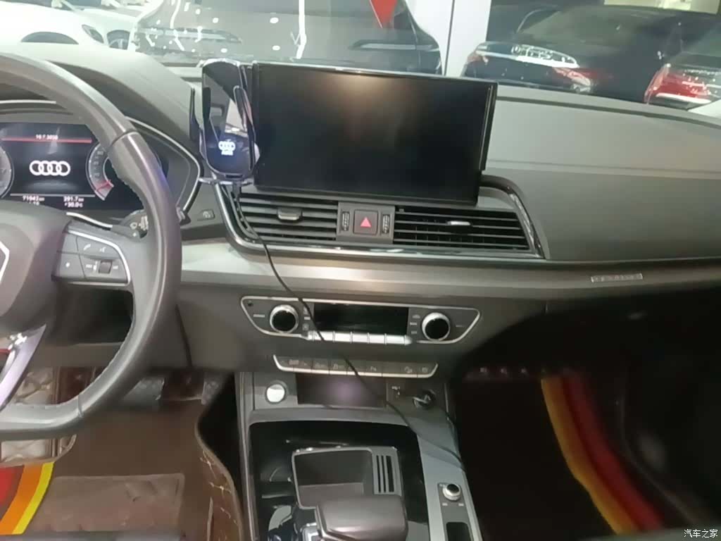 Audi Q5L, 2022 13