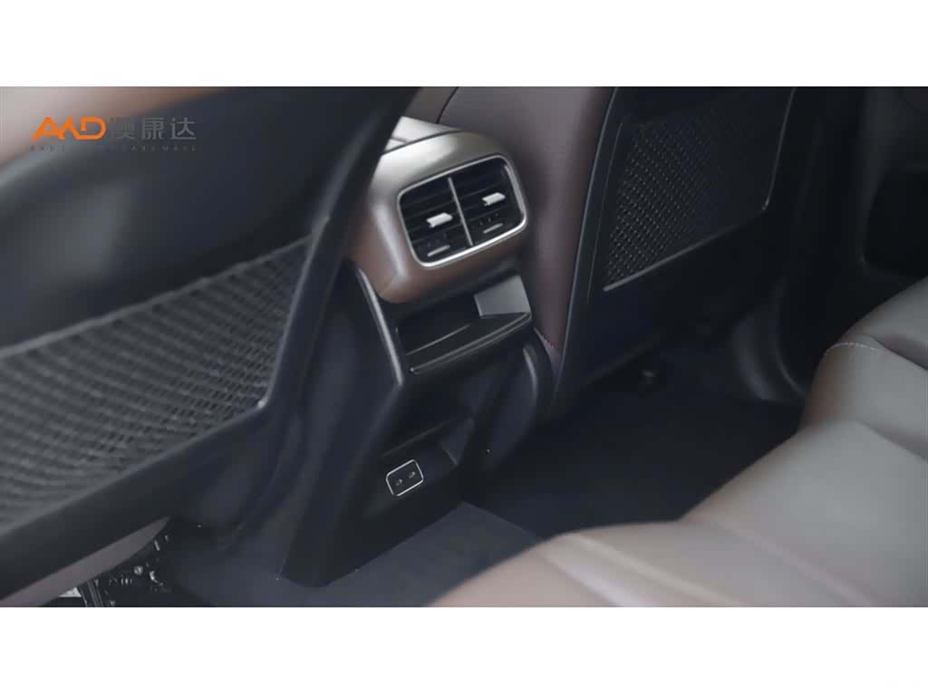 Mercedes-Benz GLE, 2025 9