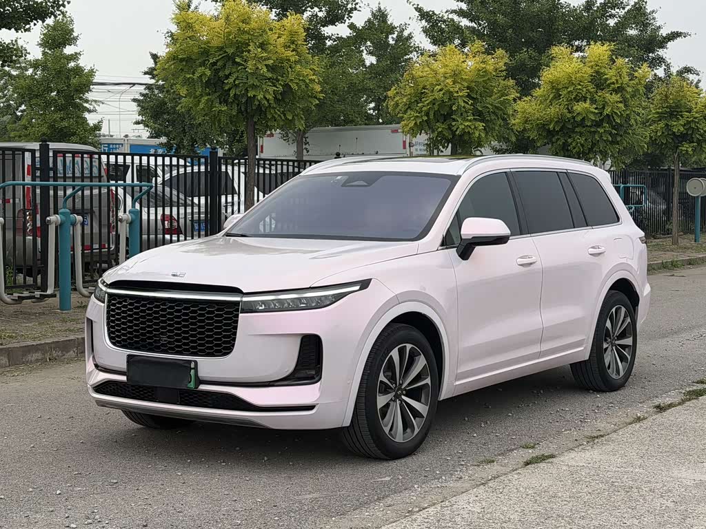 Li Auto ONE