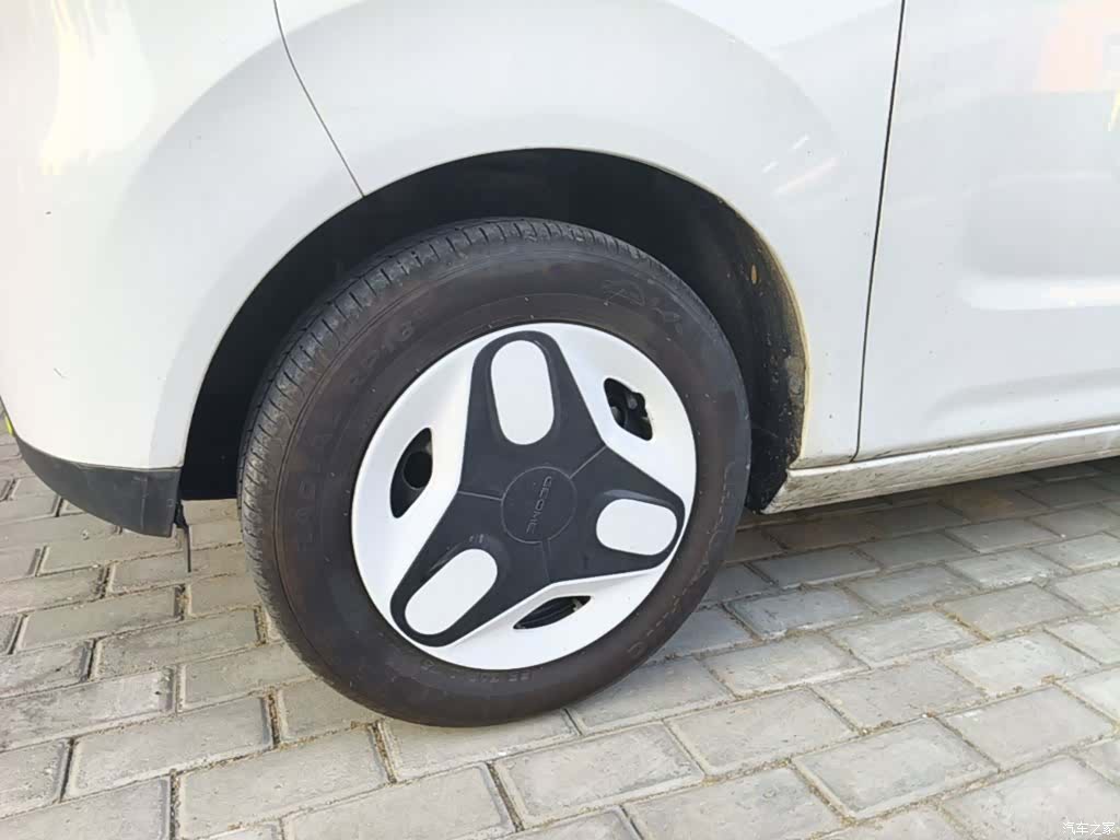 Geely Panda, 2025 23
