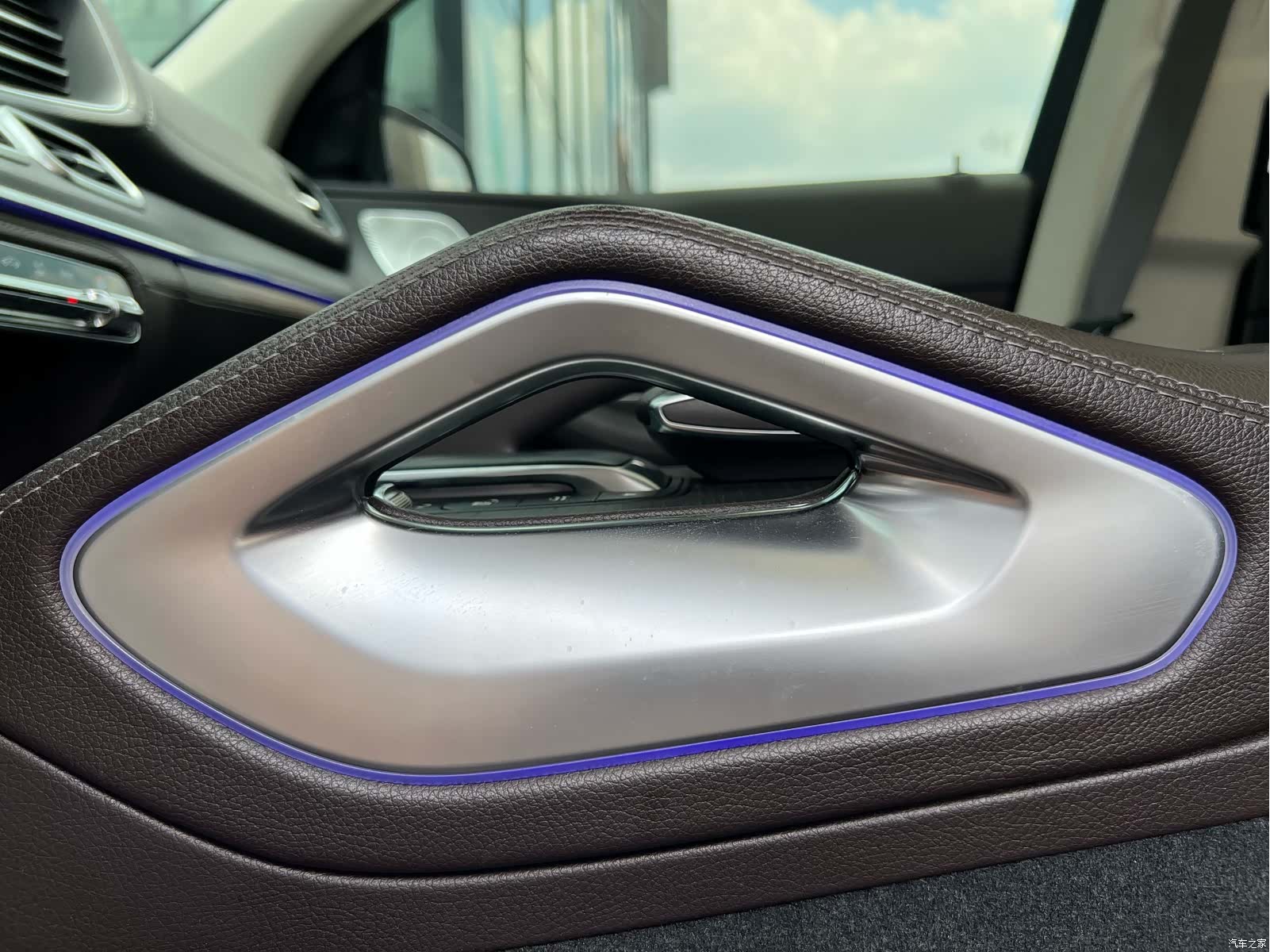 Mercedes-Benz GLE, 2020 38