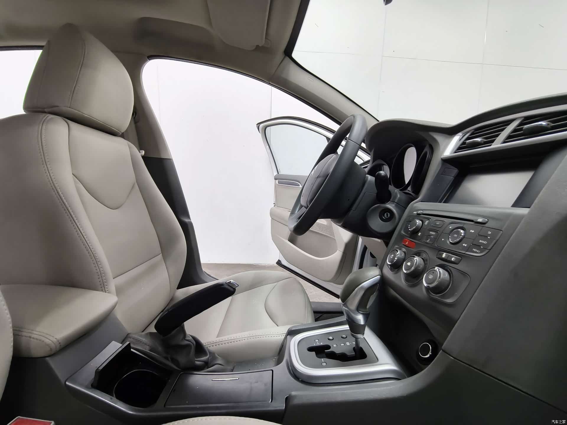Citroen C4, 2013 15