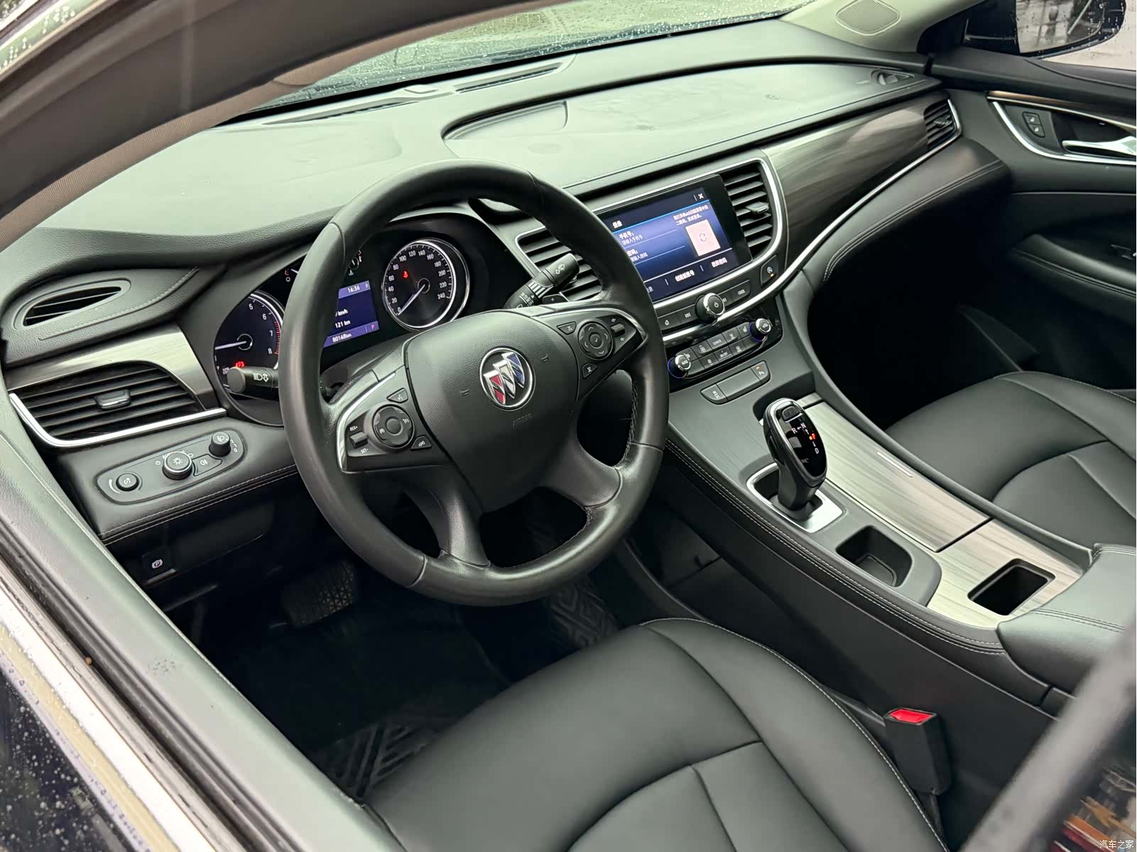 Buick LaCrosse, 2022 6