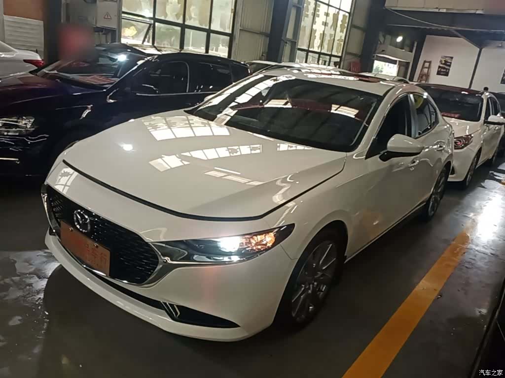 Mazda Mazda3, 2024 1