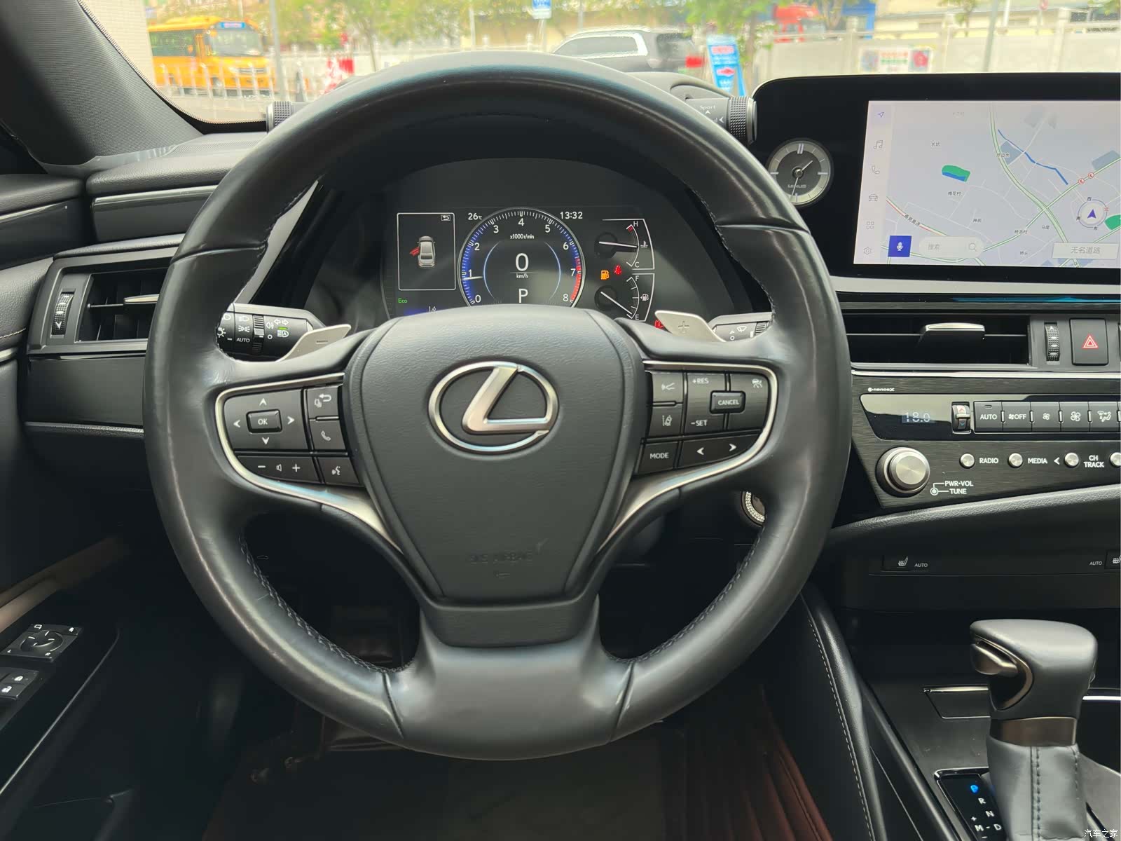 Lexus ES, 2024 13