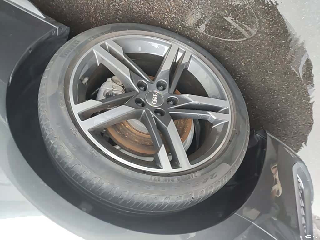 Audi A4L, 2021 23
