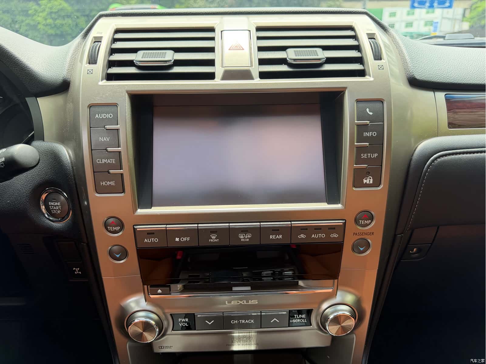 Lexus GX, 2014 9
