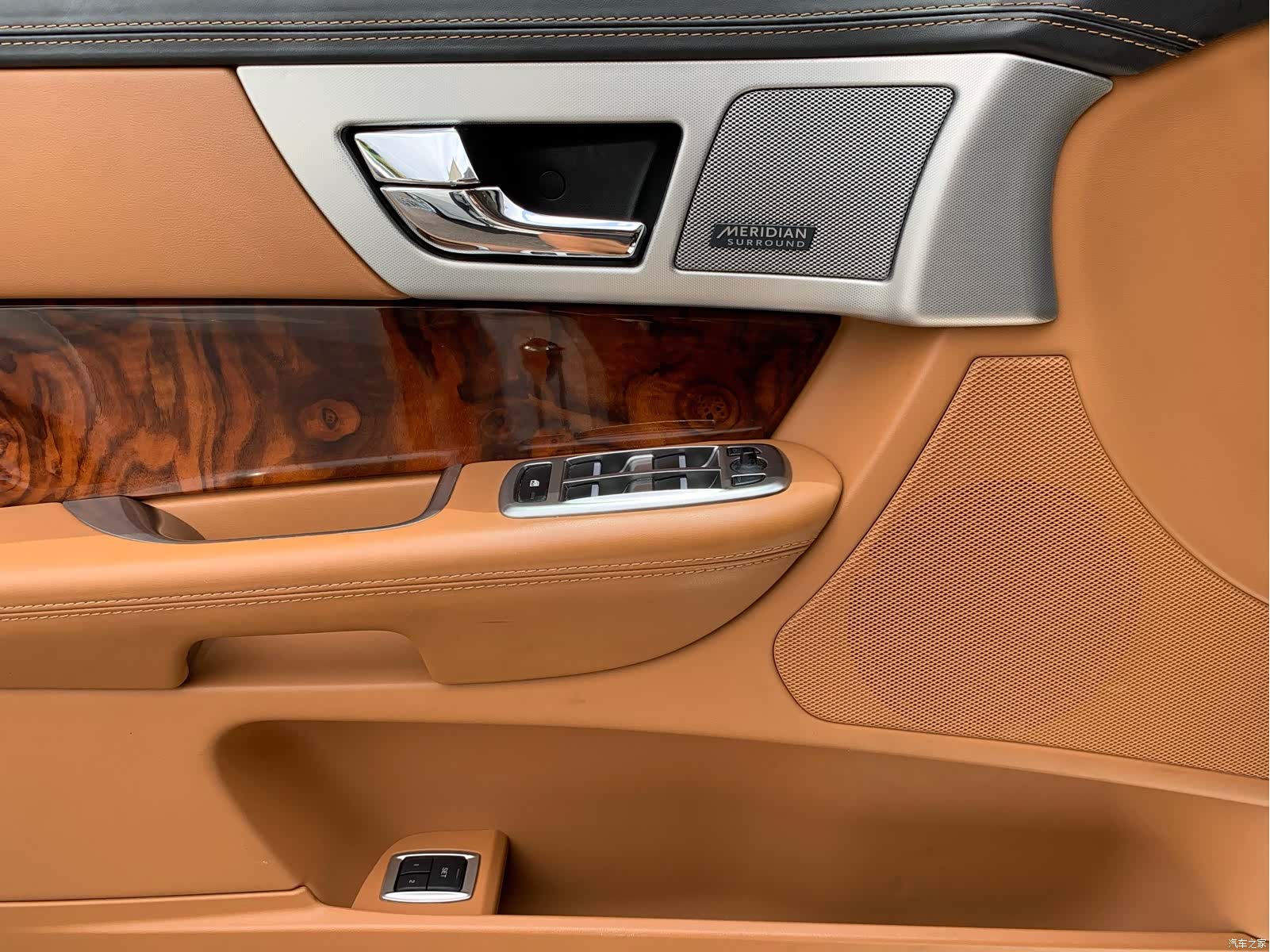 Jaguar XF, 2013 22