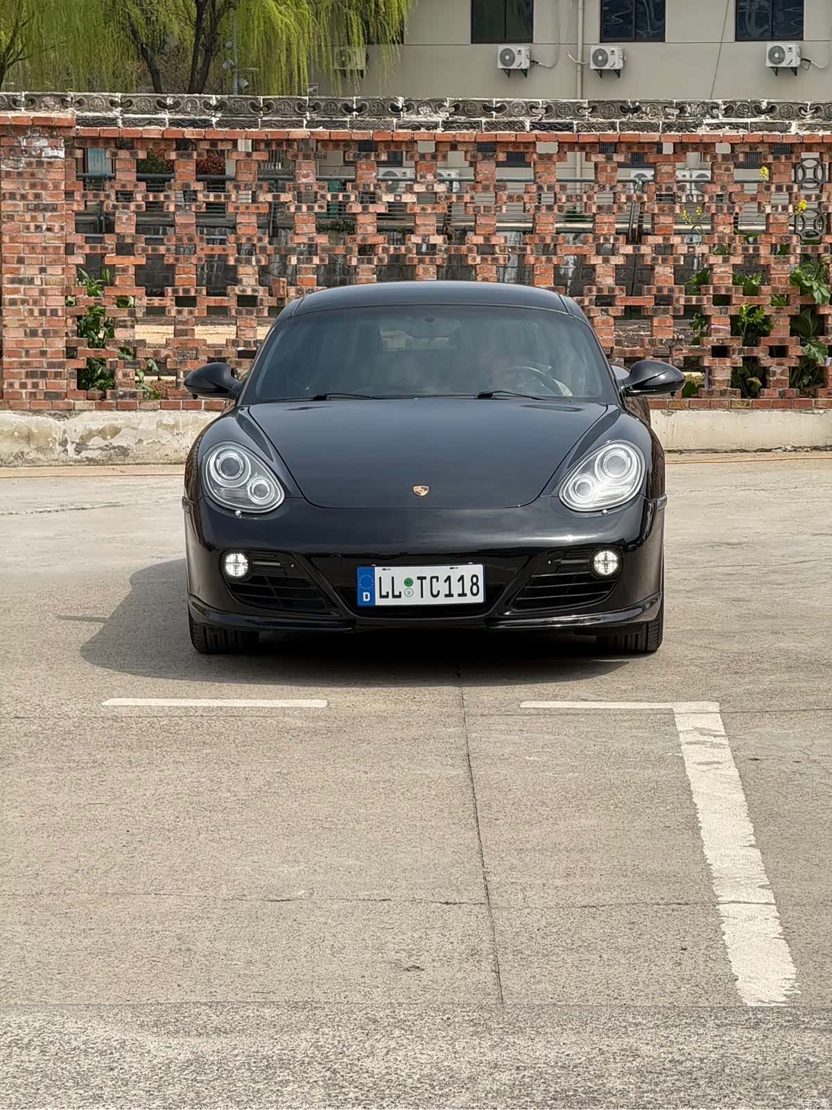 Porsche Cayman