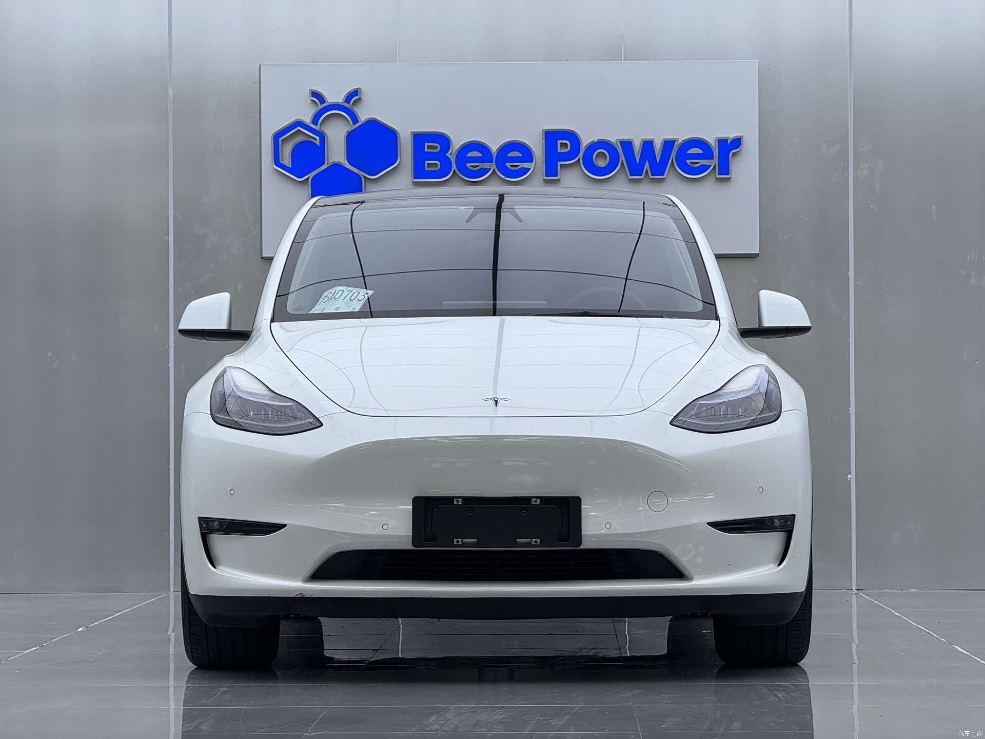 Tesla Model Y, 2022 3