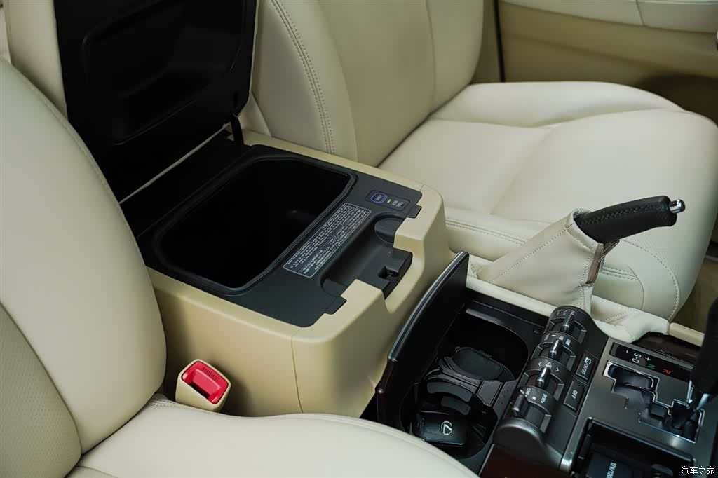 Lexus LX, 2011 12