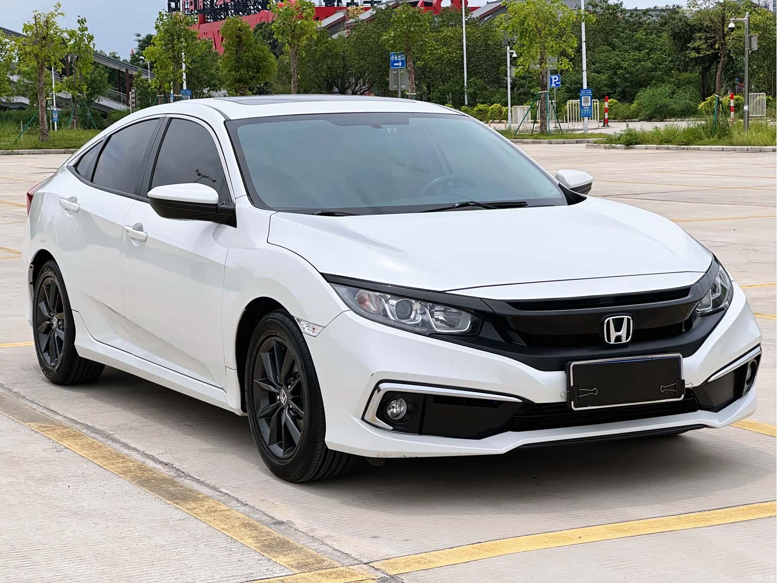Honda Civic, 2019 3