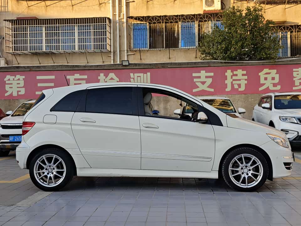 Mercedes-Benz Class B