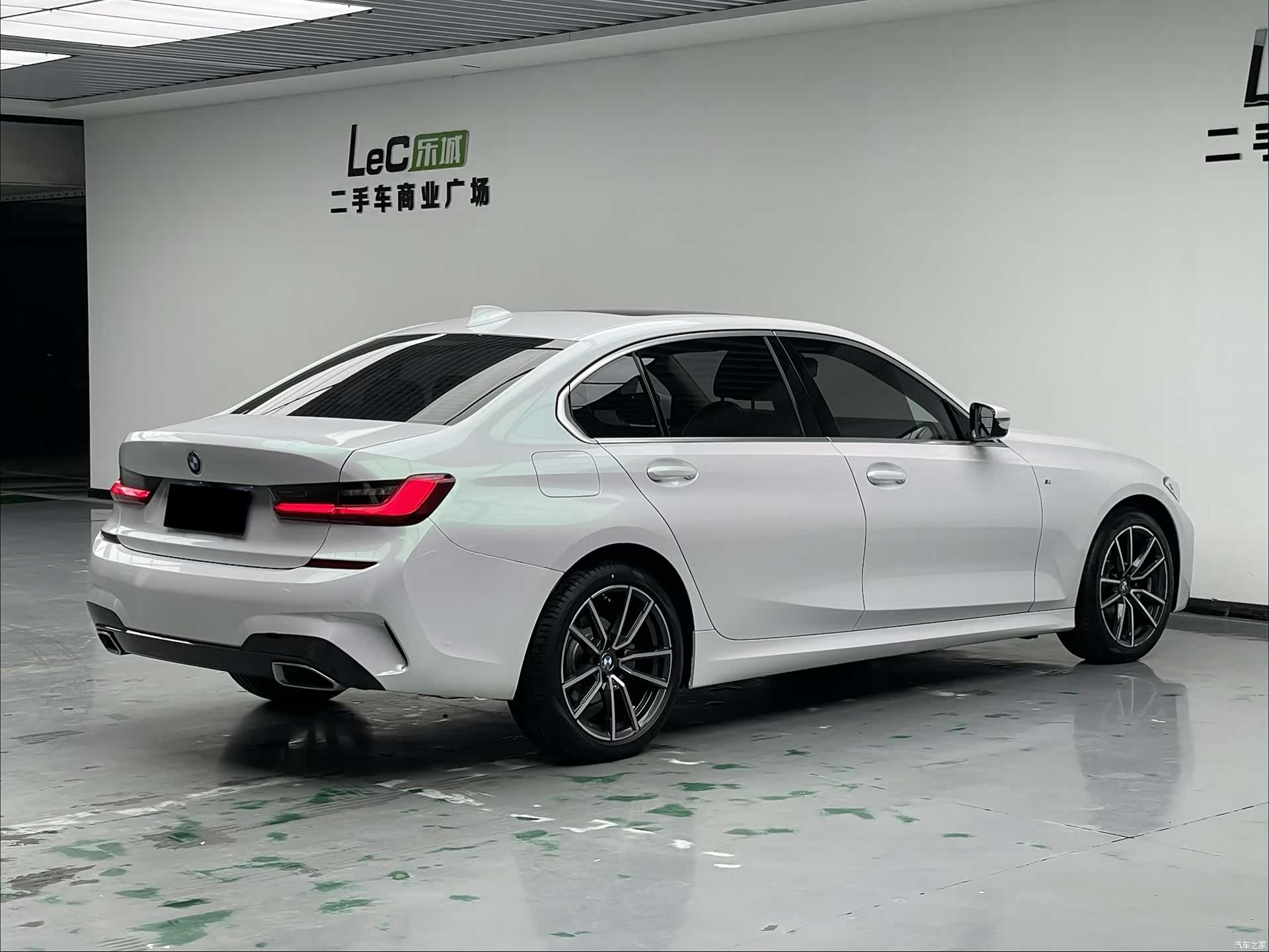 BMW 3 Series, 2021 7