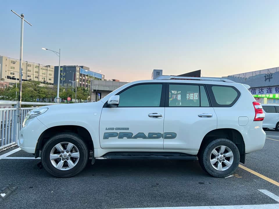 Toyota Prado