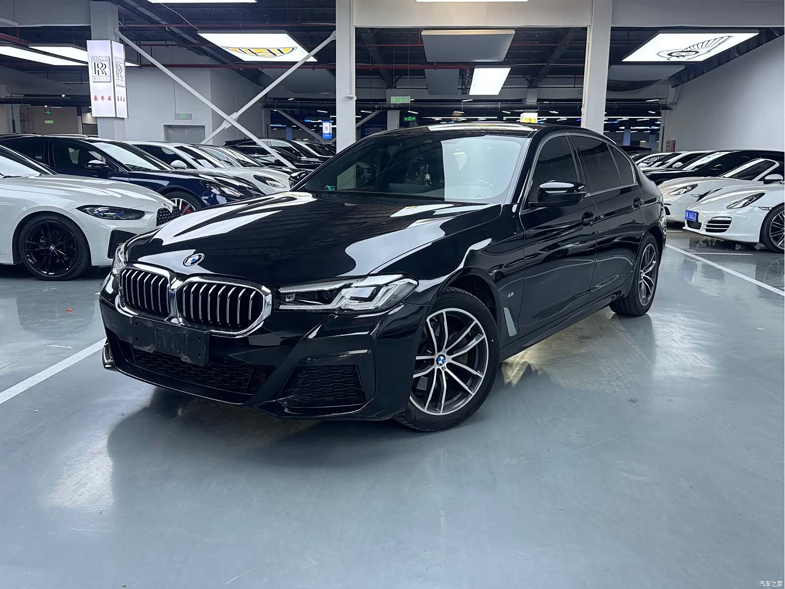 BMW 5 Series, 2020 1