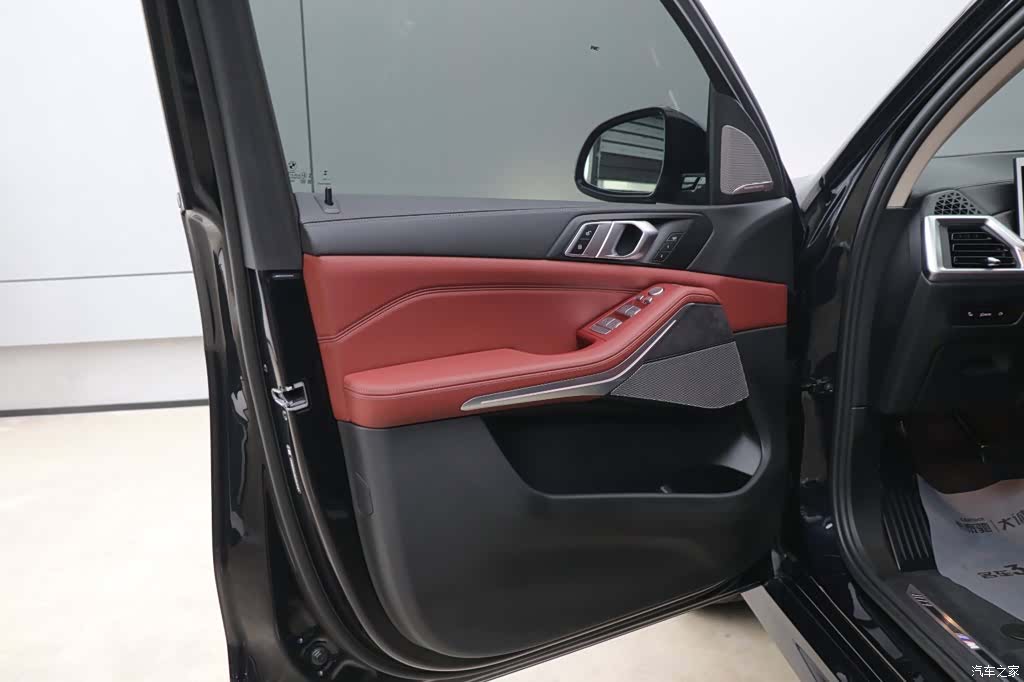 BMW X5, 2026 10