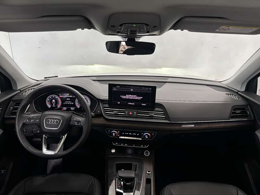 Audi Q5L 2024, фото 13