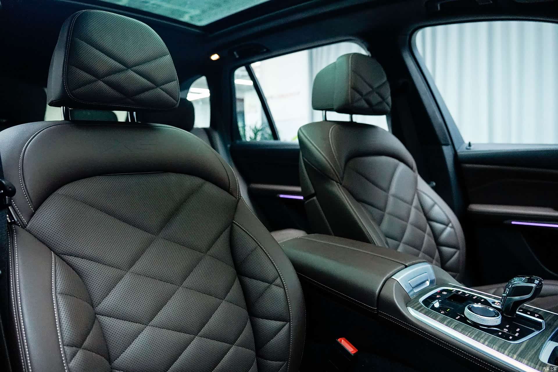 BMW X5, 2023 9