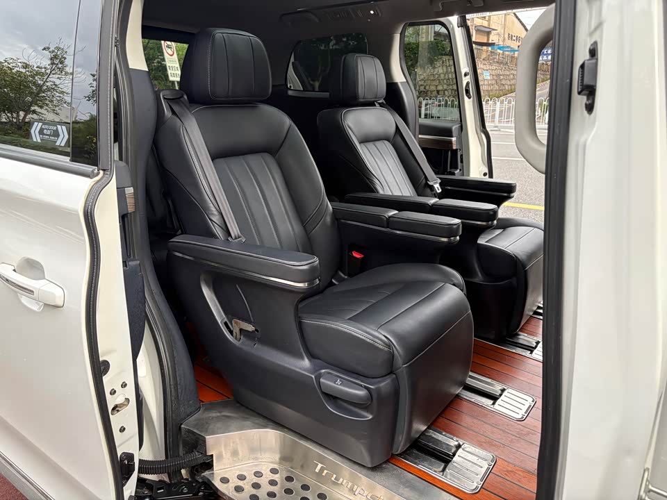 Trumpchi Trumpchi M8